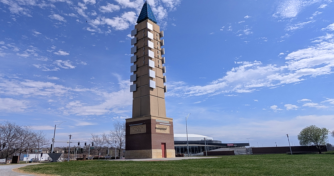 slideromahanebraskaDOTcomAksarbenSpireajesticSpring2026ft1170x619 .png